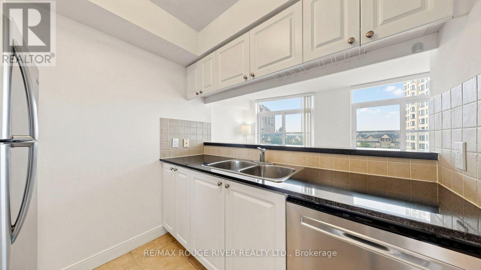 523 - 238 Bonis Avenue, Toronto, Ontario M1T 3W7 - Photo 10 - E13587748