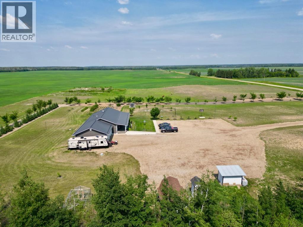 104244 Rge Rd 182, La Crete, Alberta  T0H 2H0 - Photo 3 - A2286657