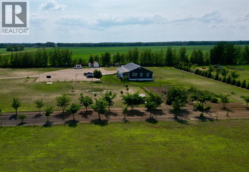 104244 Rge Rd 182, La Crete, Alberta  T0H 2H0 - Photo 2 - A2286657