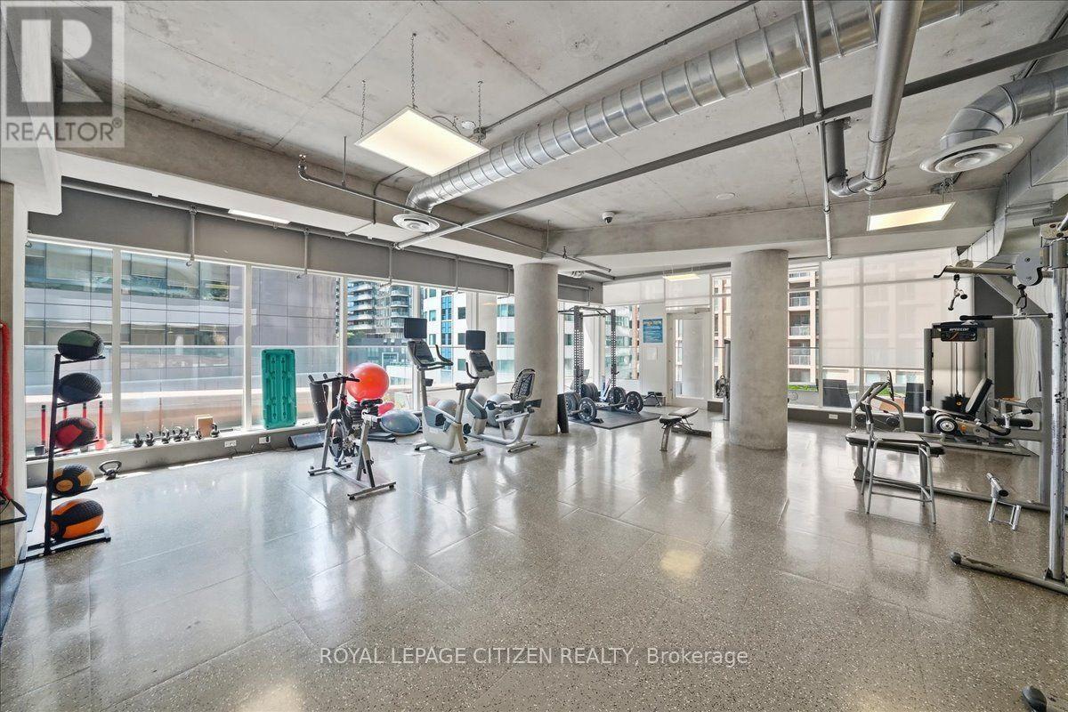 1911 - 21 Widmer Street, Toronto, Ontario M5V 0B8 - Photo 44 - C13587810