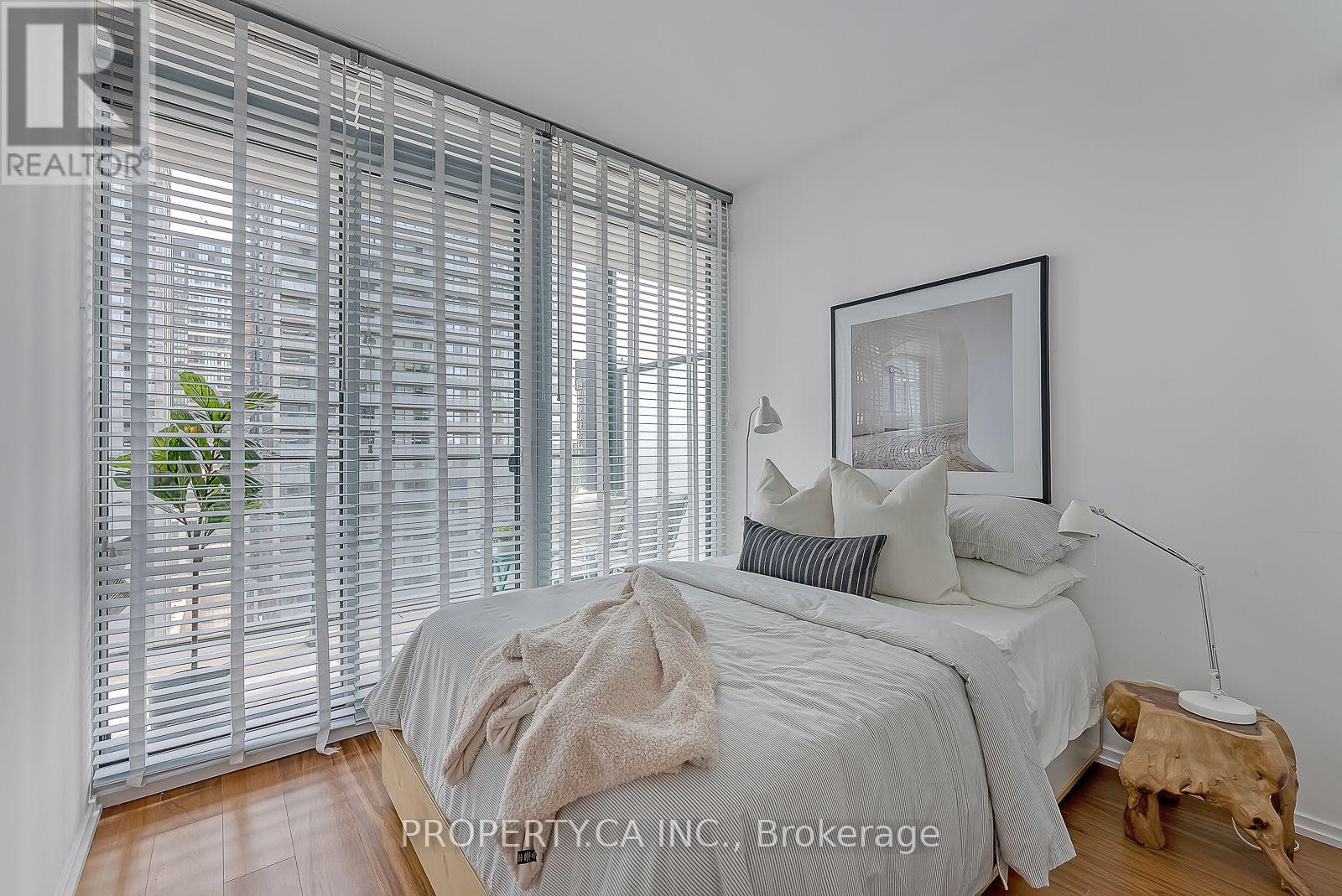 2309 - 125 Peter Street, Toronto, Ontario  M5V 0M2 - Photo 16 - C13587860
