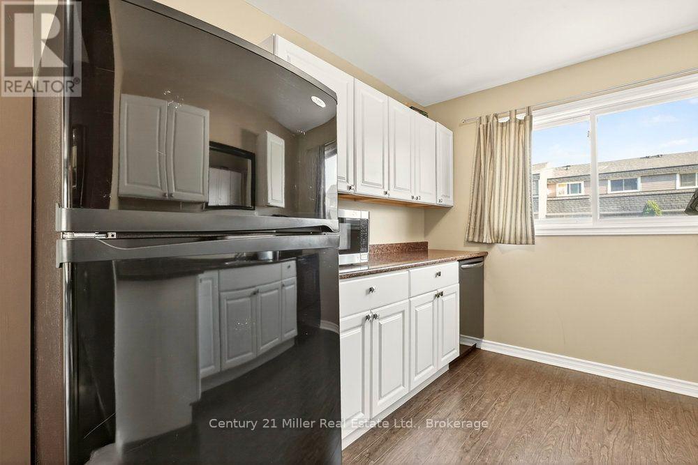 69 - 2050 Upper Middle Road, Burlington, Ontario L7P 3R9 - Photo 12 - W13504150