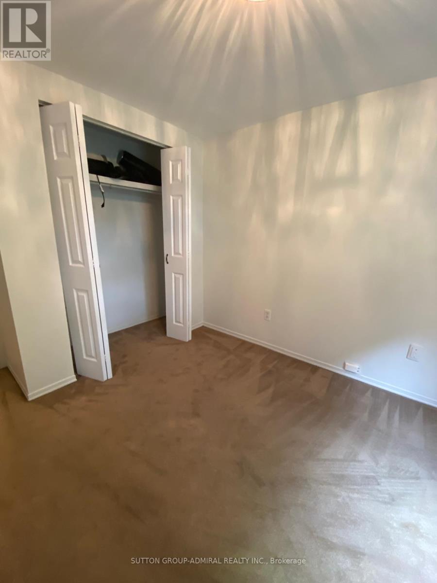 2nd Floor - 177 Logan Avenue, Toronto, Ontario  M4M 2N2 - Photo 5 - E13587862
