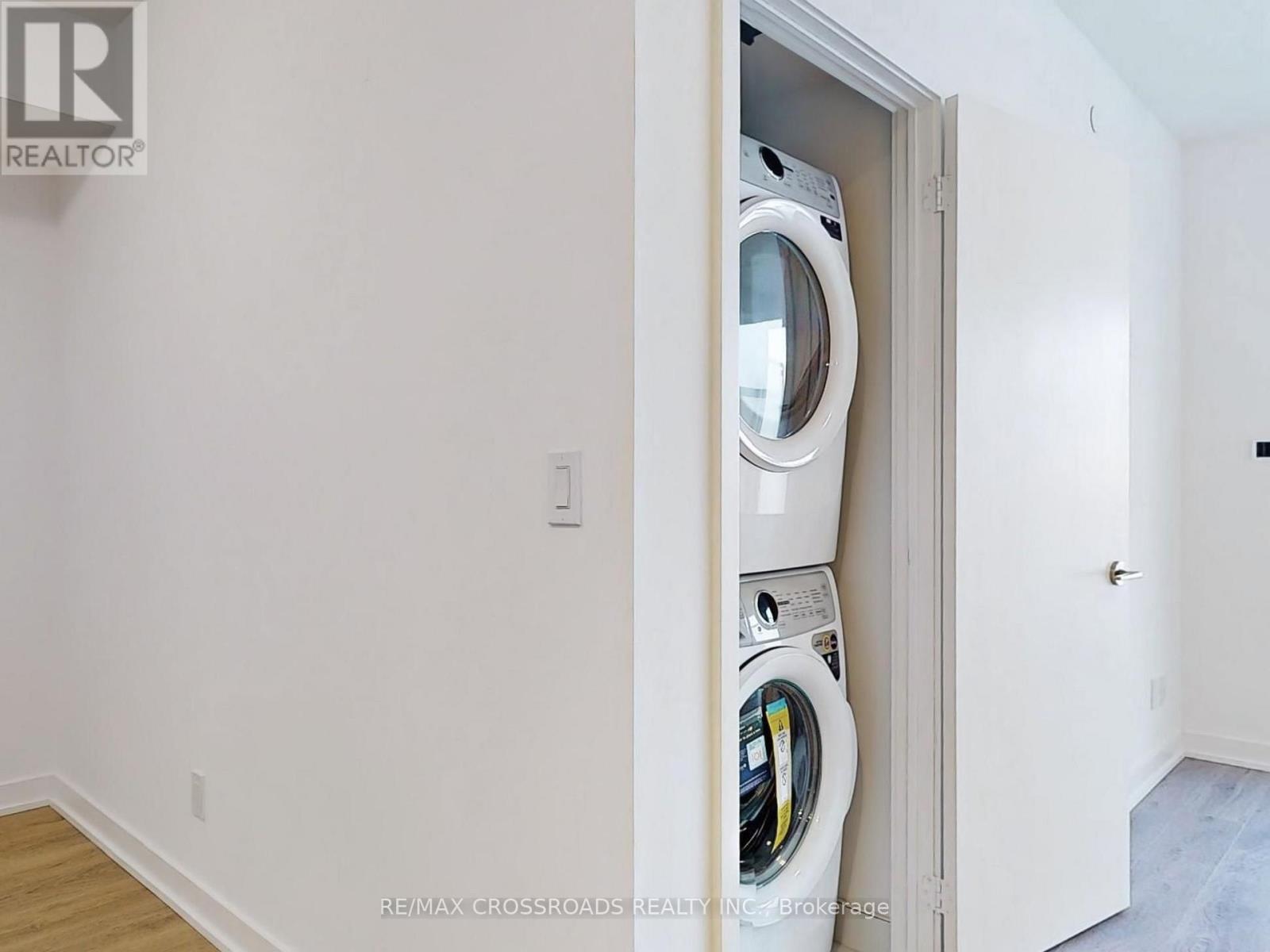 3303 - 2033 Kennedy Road, Toronto, Ontario  M1T 0B9 - Photo 28 - E13587904