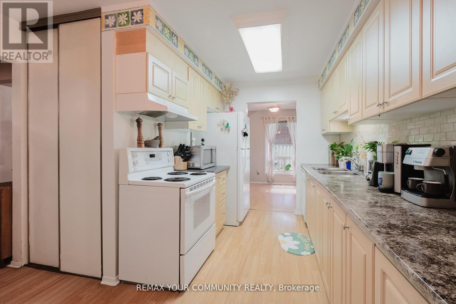 27 Dunkeld Way, Markham, Ontario  L3T 4Y8 - Photo 12 - N13587920