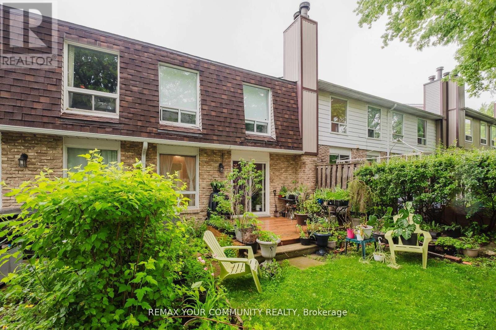 27 Dunkeld Way, Markham, Ontario  L3T 4Y8 - Photo 6 - N13587920