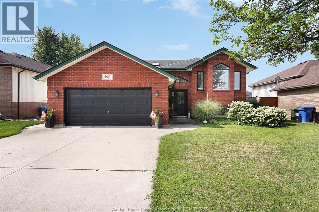 398 International Avenue, Lasalle, Ontario N9J 3J4 - Photo 2 - 26017497