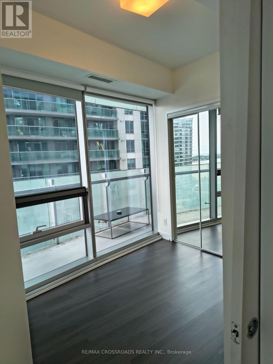 1104 - 12 York Street, Toronto, Ontario  M5J 2Z2 - Photo 10 - C13581520