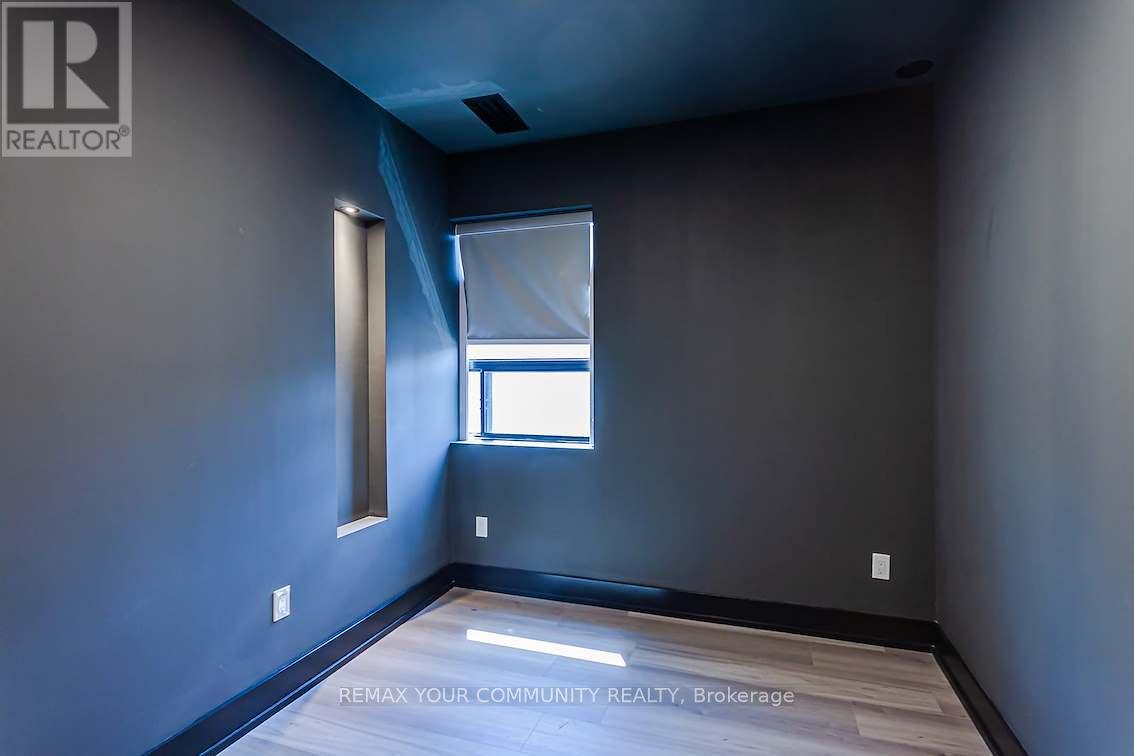 107a Colborne Street W, Whitby, Ontario  L1N 1W9 - Photo 26 - E13587512