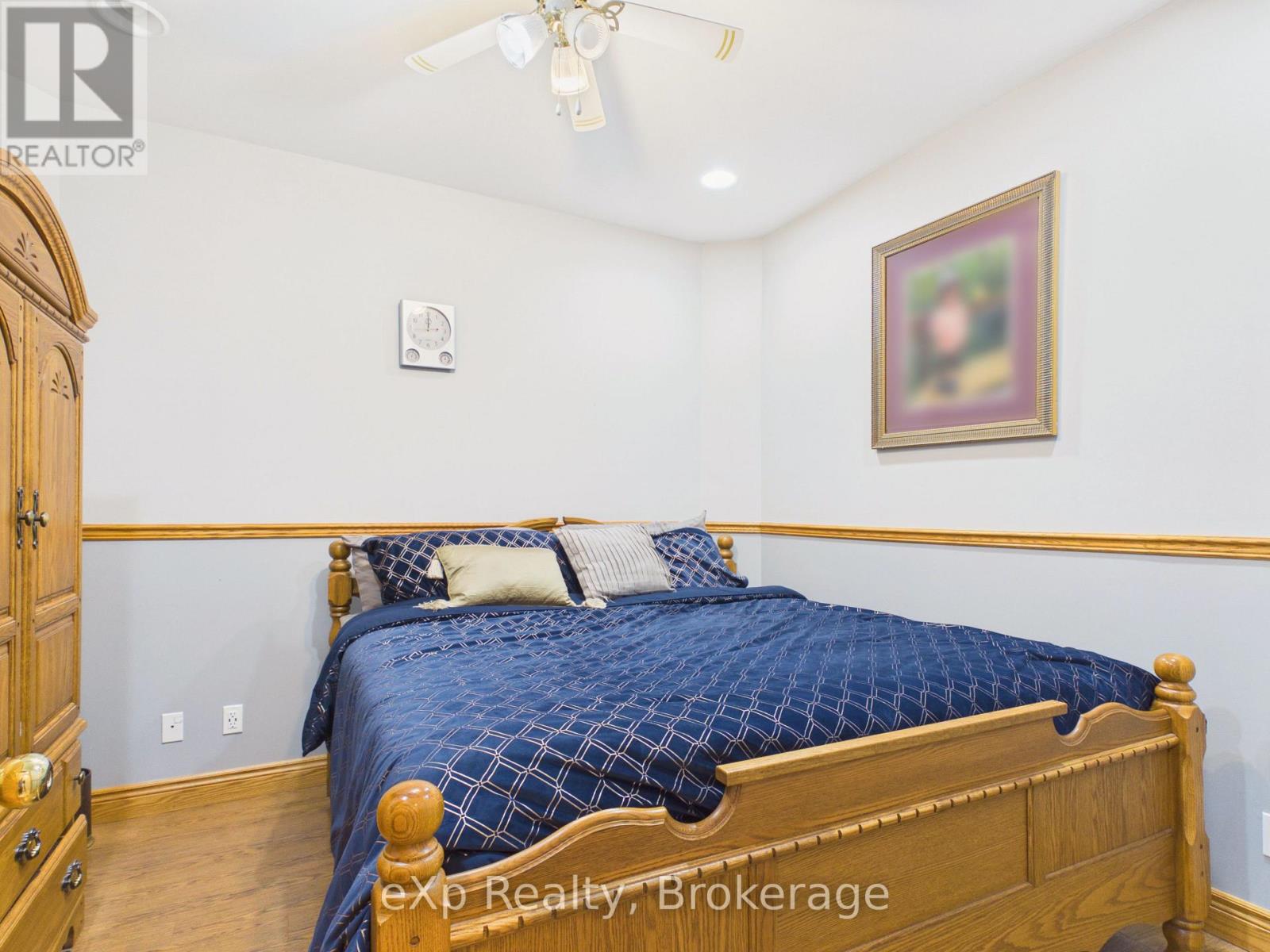 541009 Concession Ndr 14 Road, West Grey, Ontario  N0G 1L0 - Photo 12 - X13588104