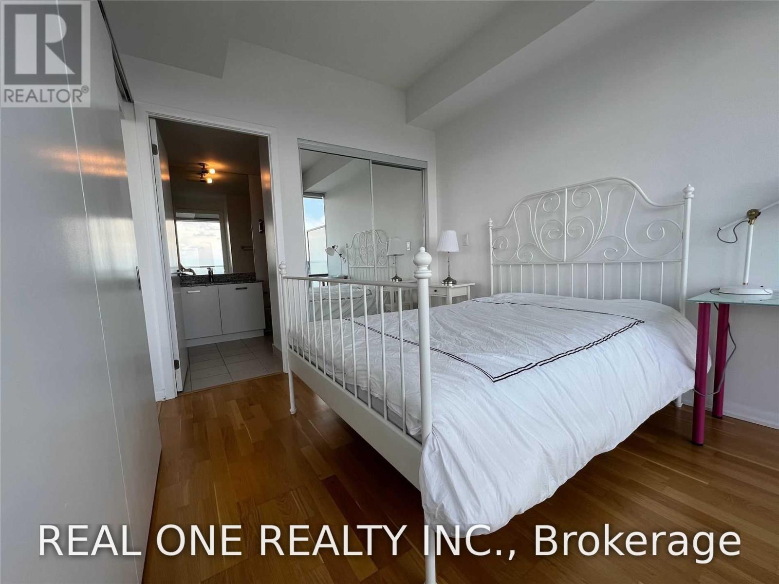 3903 - 832 Bay Street, Toronto, Ontario  M5S 1Z6 - Photo 20 - C13587980