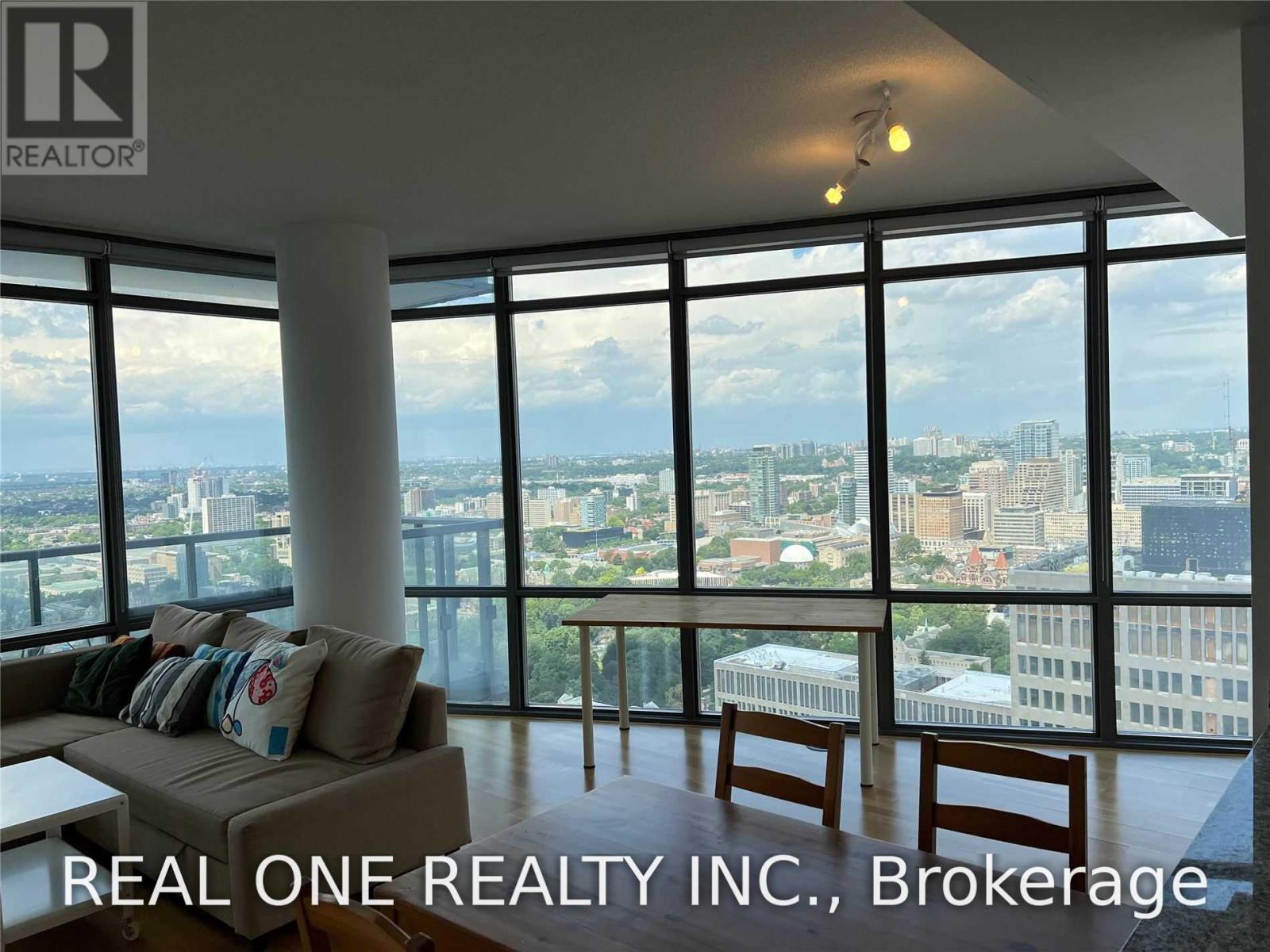 3903 - 832 Bay Street, Toronto, Ontario  M5S 1Z6 - Photo 4 - C13587980