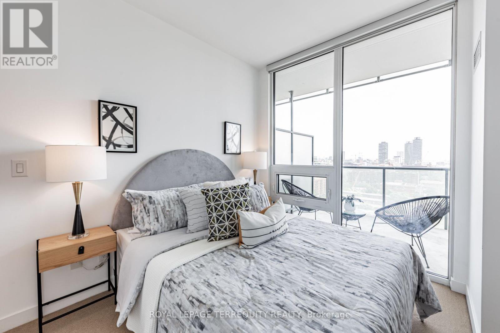1410 - 1 Market Street, Toronto, Ontario  M5E 0A2 - Photo 11 - C13588006