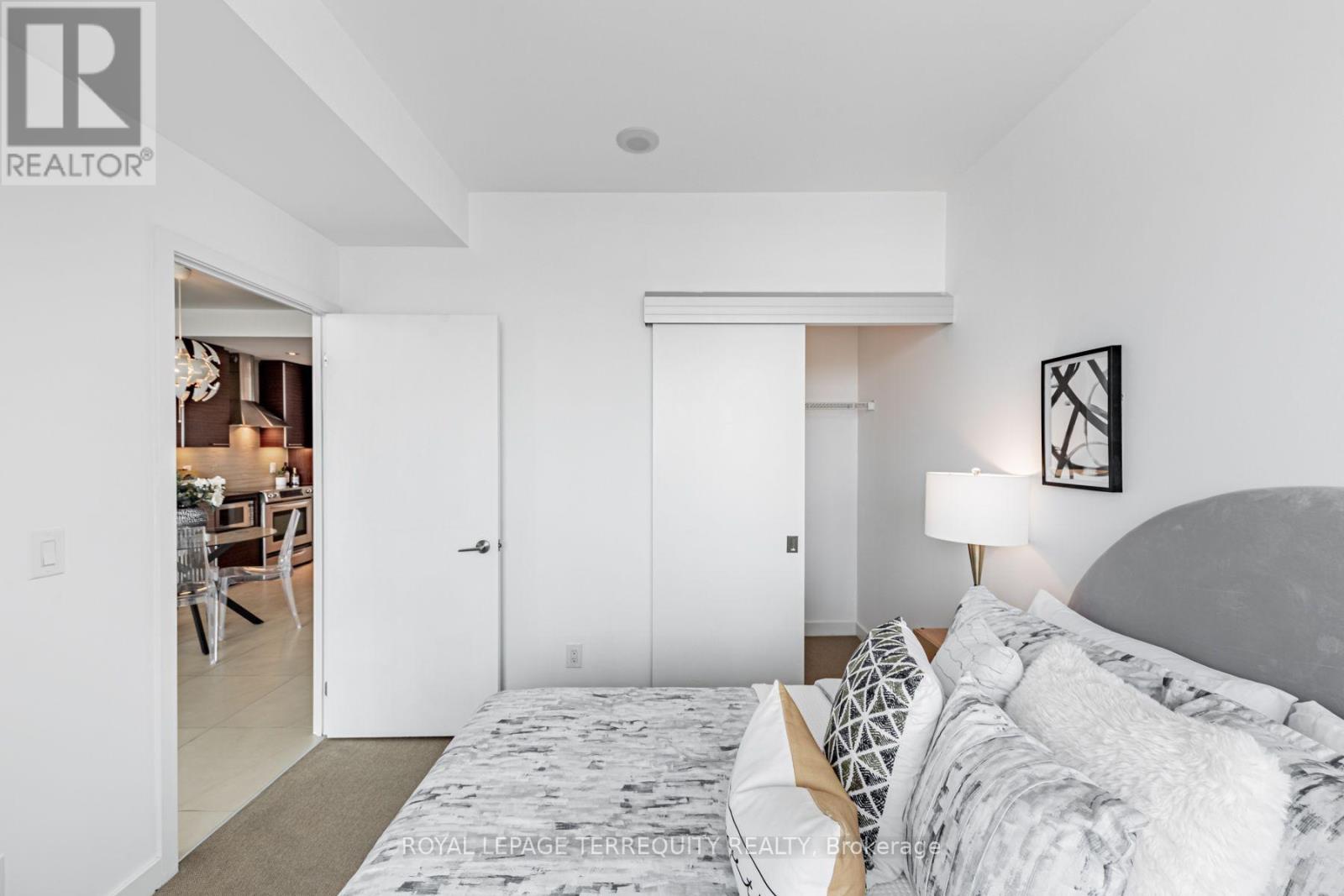 1410 - 1 Market Street, Toronto, Ontario  M5E 0A2 - Photo 12 - C13588006