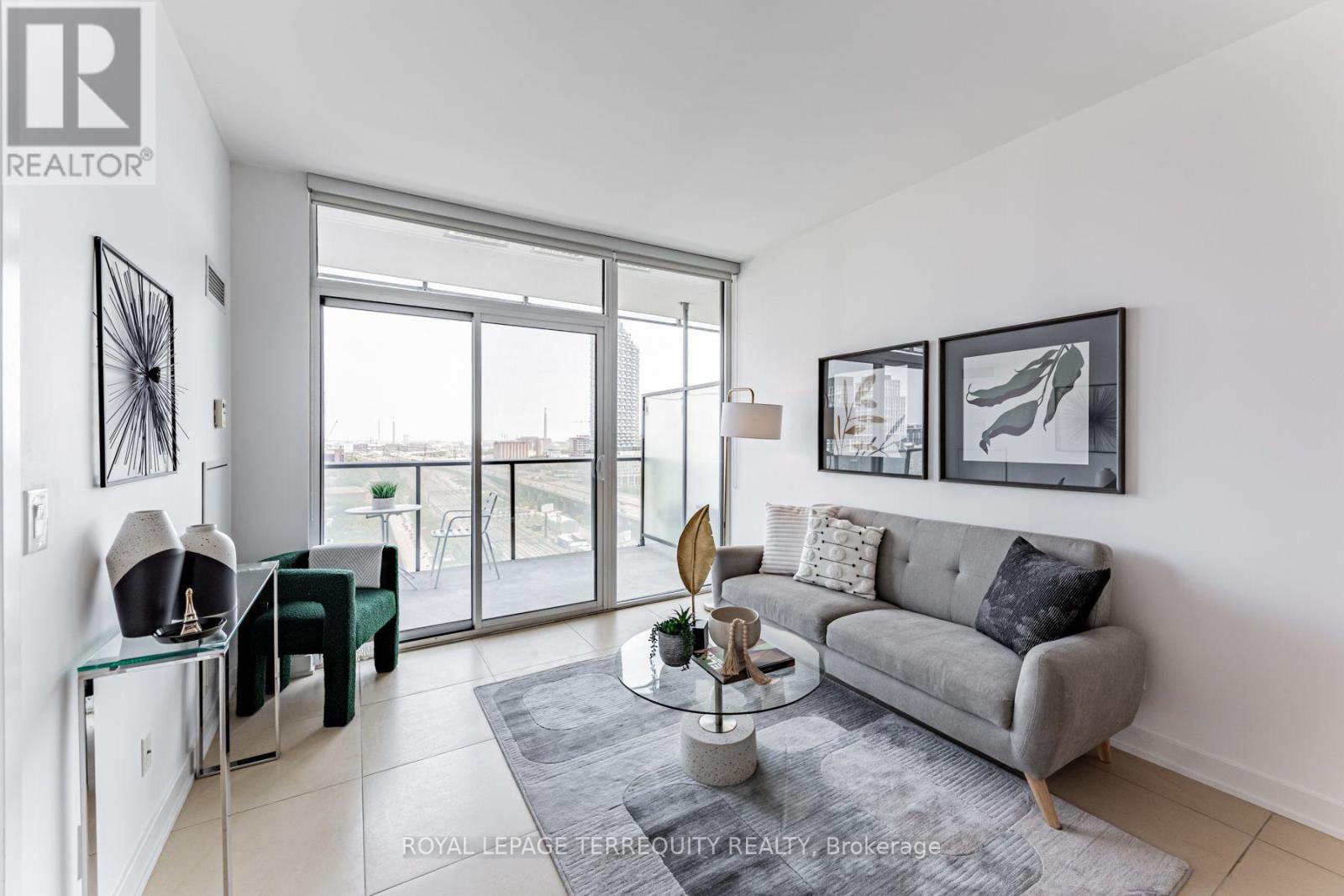 1410 - 1 Market Street, Toronto, Ontario  M5E 0A2 - Photo 2 - C13588006