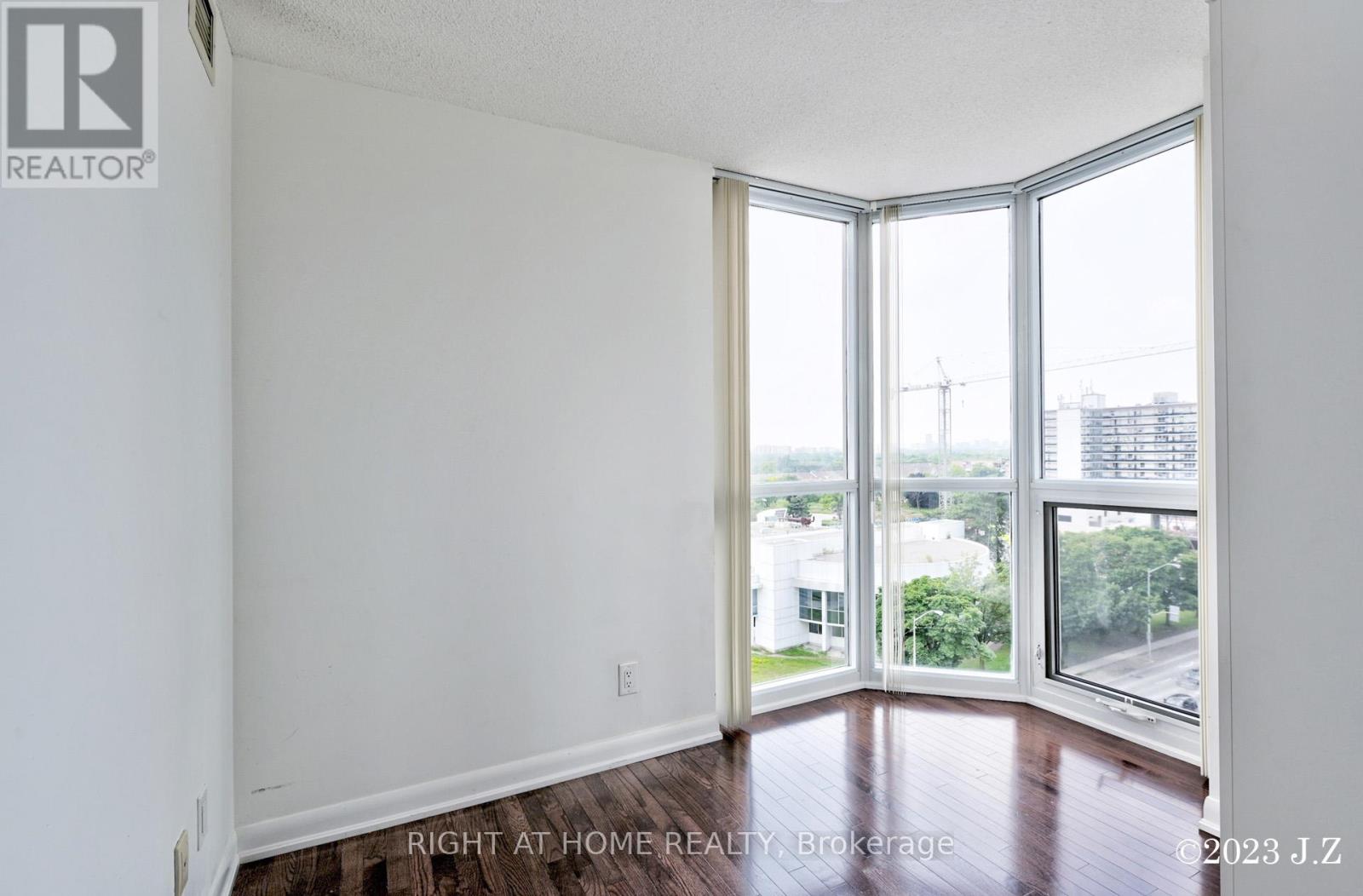 1009 - 5793 Yonge Street, Toronto, Ontario  M2M 0A9 - Photo 13 - C13588108