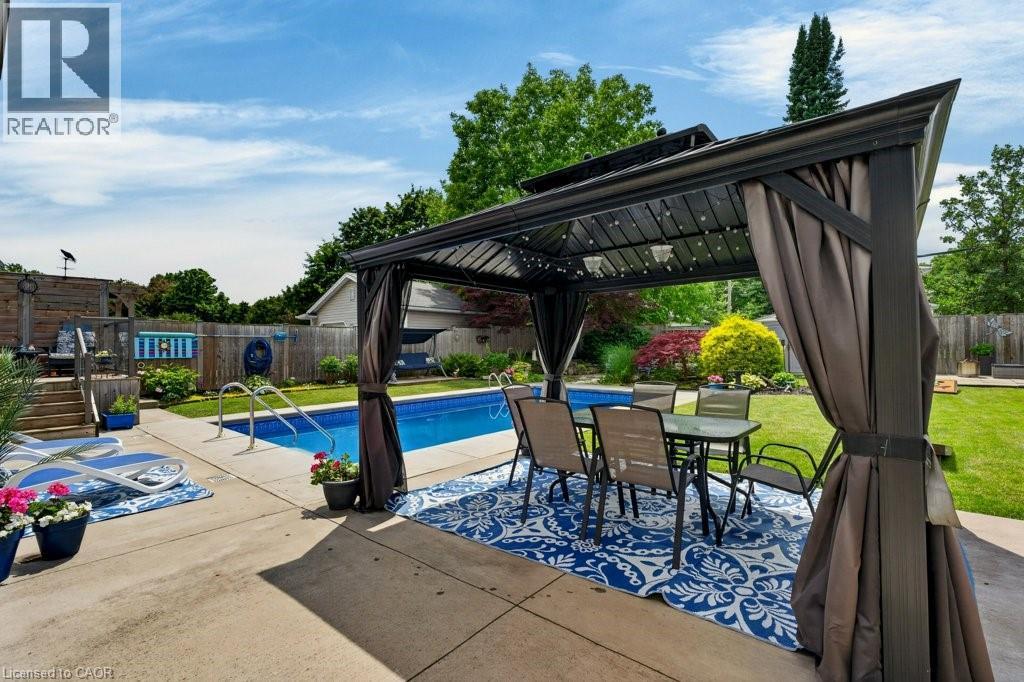 15 Roxanne Drive, St. Catharines, Ontario  L2M 3G8 - Photo 24 - 40841463