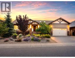 100 Canyoncrest Point W, Lethbridge, Alberta