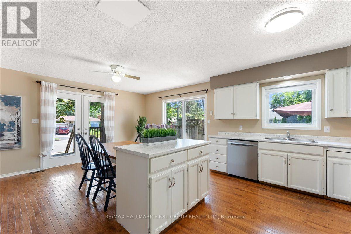 1290 Glenanna Road, Pickering, Ontario  L1V 6R9 - Photo 8 - E13588236