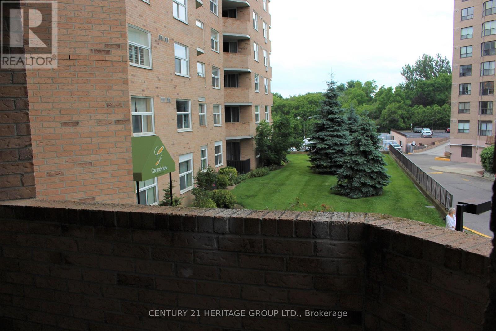 204 - 260 Davis Drive, Newmarket, Ontario  L3Y 7C3 - Photo 10 - N13588072