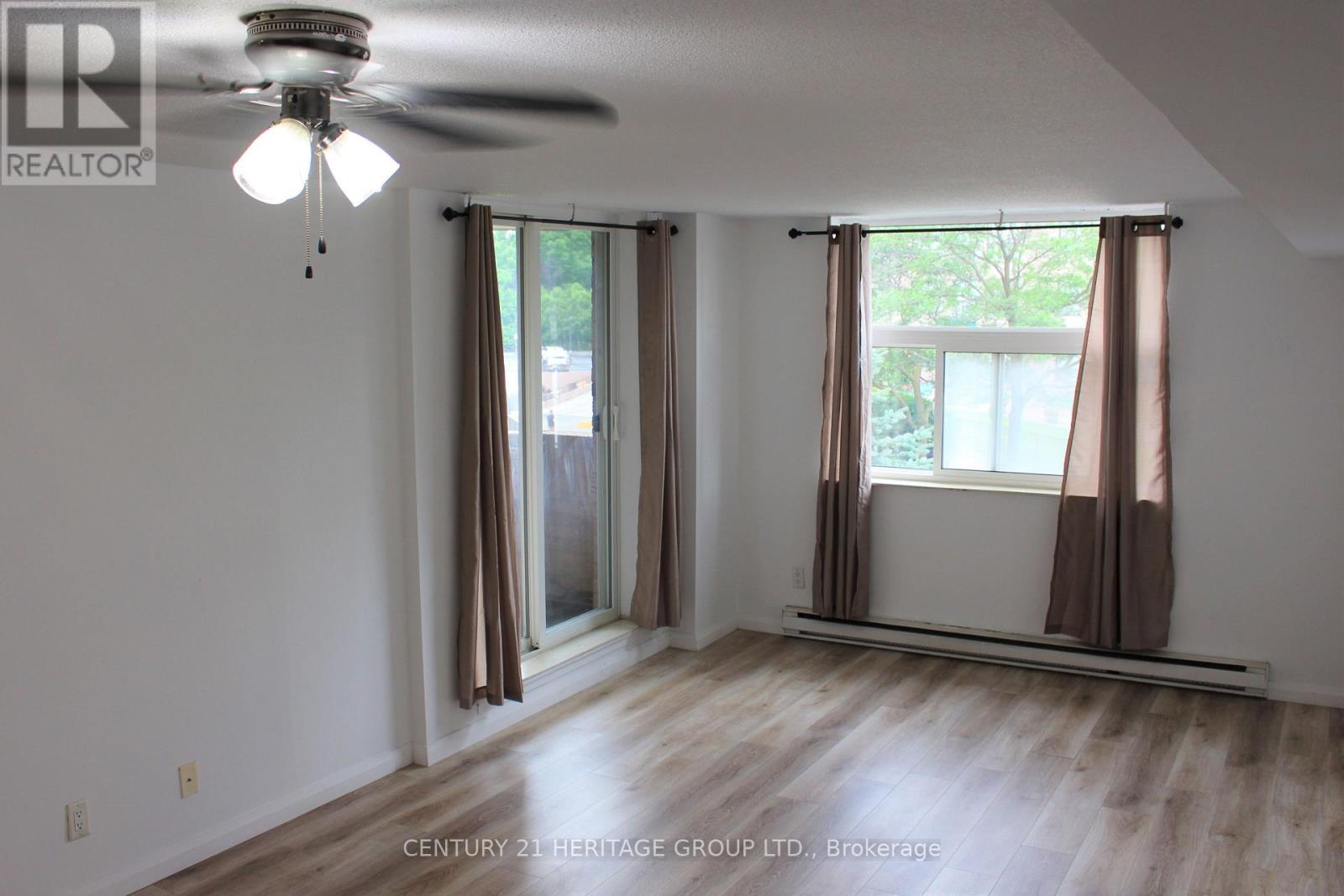 204 - 260 Davis Drive, Newmarket, Ontario  L3Y 7C3 - Photo 6 - N13588072