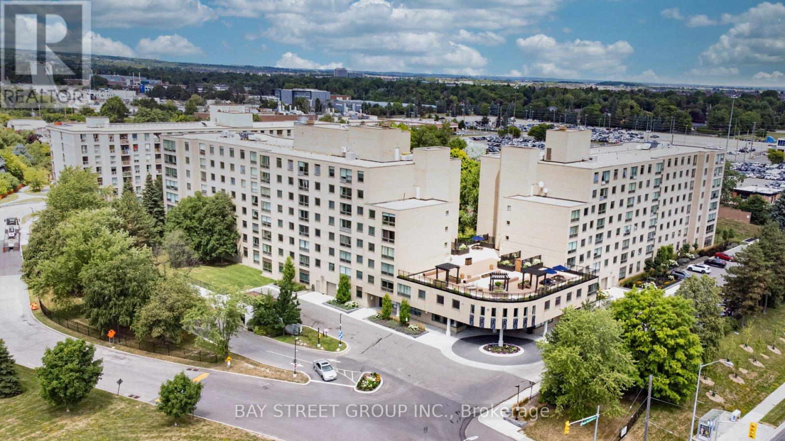 102 - 326 Major Mackenzie Drive E, Richmond Hill, Ontario  L4C 8T4 - Photo 1 - N13588166