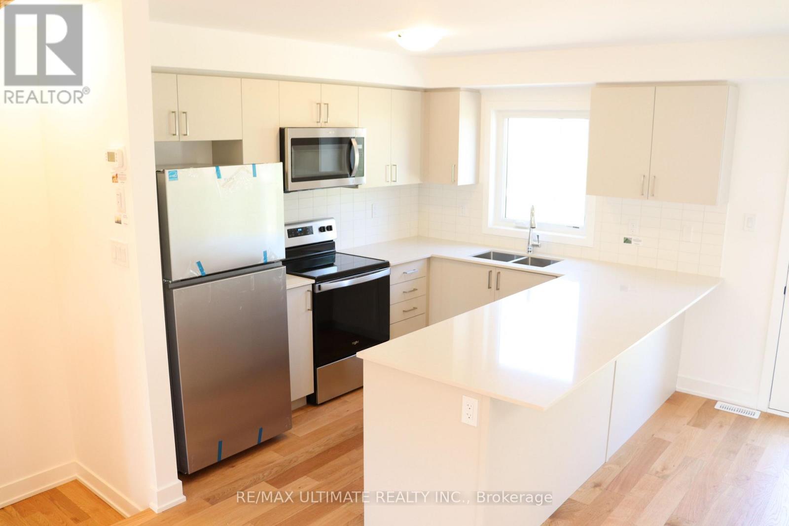 61 Flan Boulevard, Barrie, Ontario L9J 1C6 - Photo 16 - S13587954