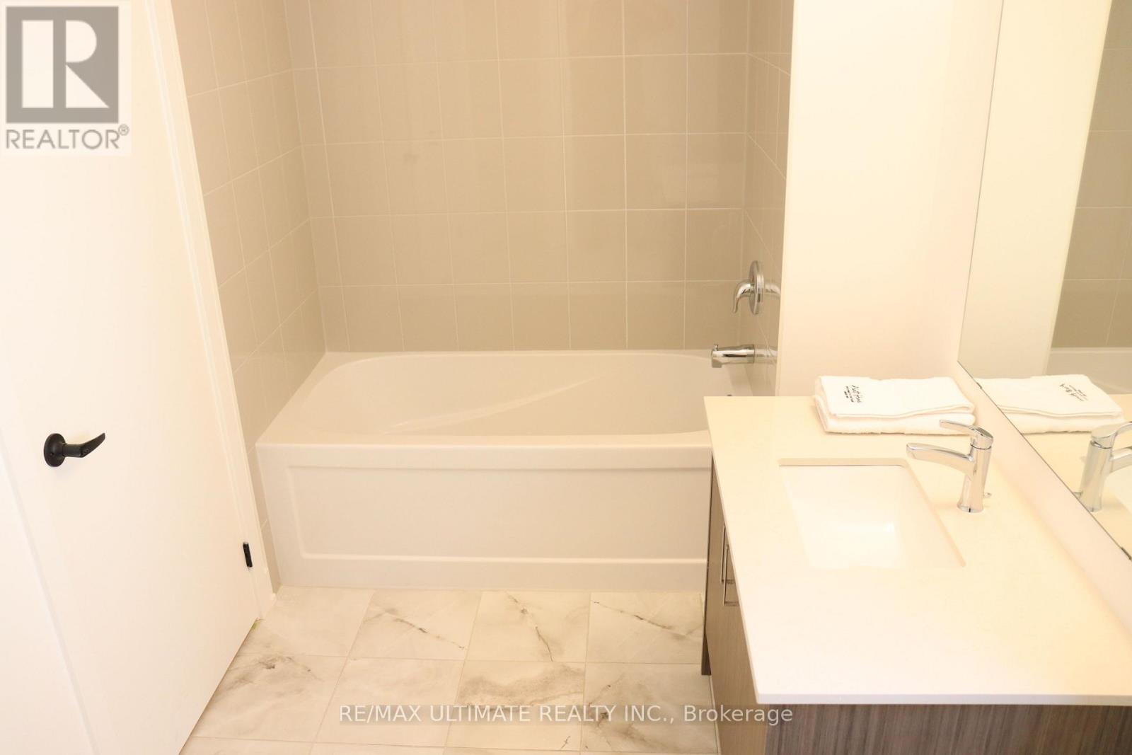 61 Flan Boulevard, Barrie, Ontario L9J 1C6 - Photo 21 - S13587954