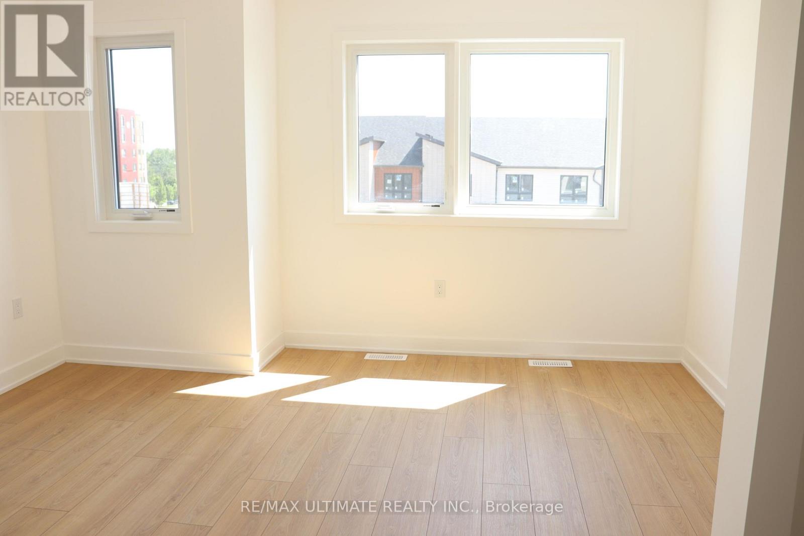 61 Flan Boulevard, Barrie, Ontario L9J 1C6 - Photo 26 - S13587954
