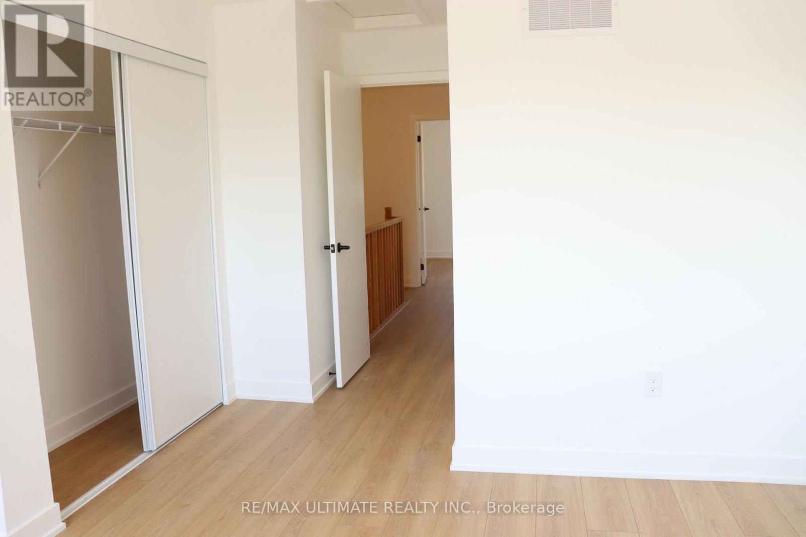 61 Flan Boulevard, Barrie, Ontario L9J 1C6 - Photo 27 - S13587954