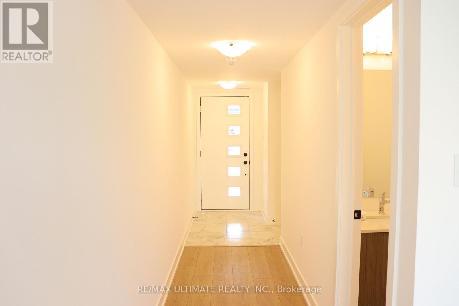 61 Flan Boulevard, Barrie, Ontario L9J 1C6 - Photo 6 - S13587954