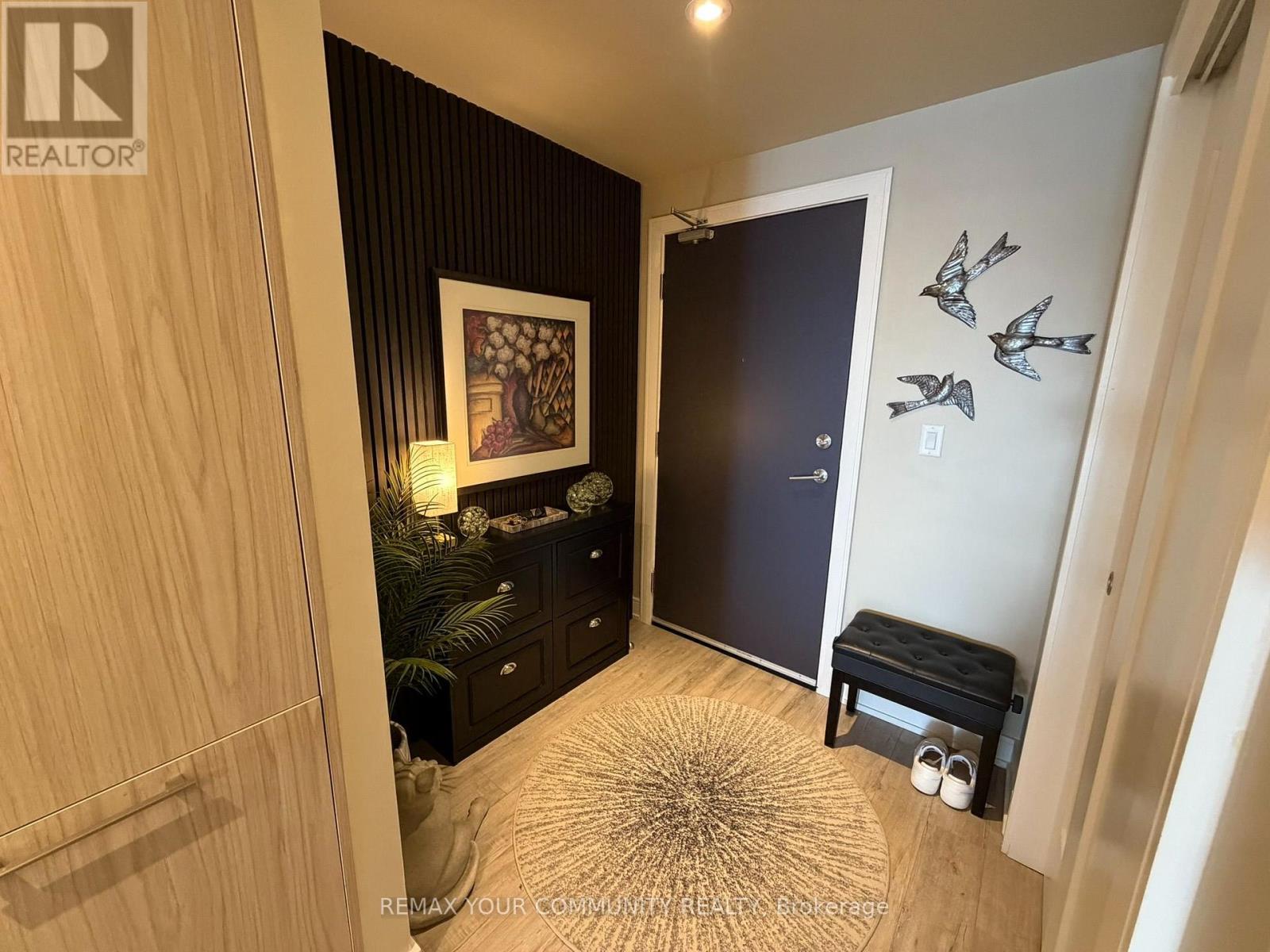 303 - 185 Dunlop Street E, Barrie (Lakeshore), Ontario  L4M 0L7 - Photo 4 - S13588244