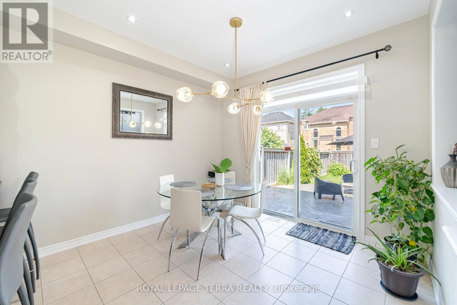Upper - 30 Eatonville Street, Brampton, Ontario  L7A 0M7 - Photo 18 - W13588214