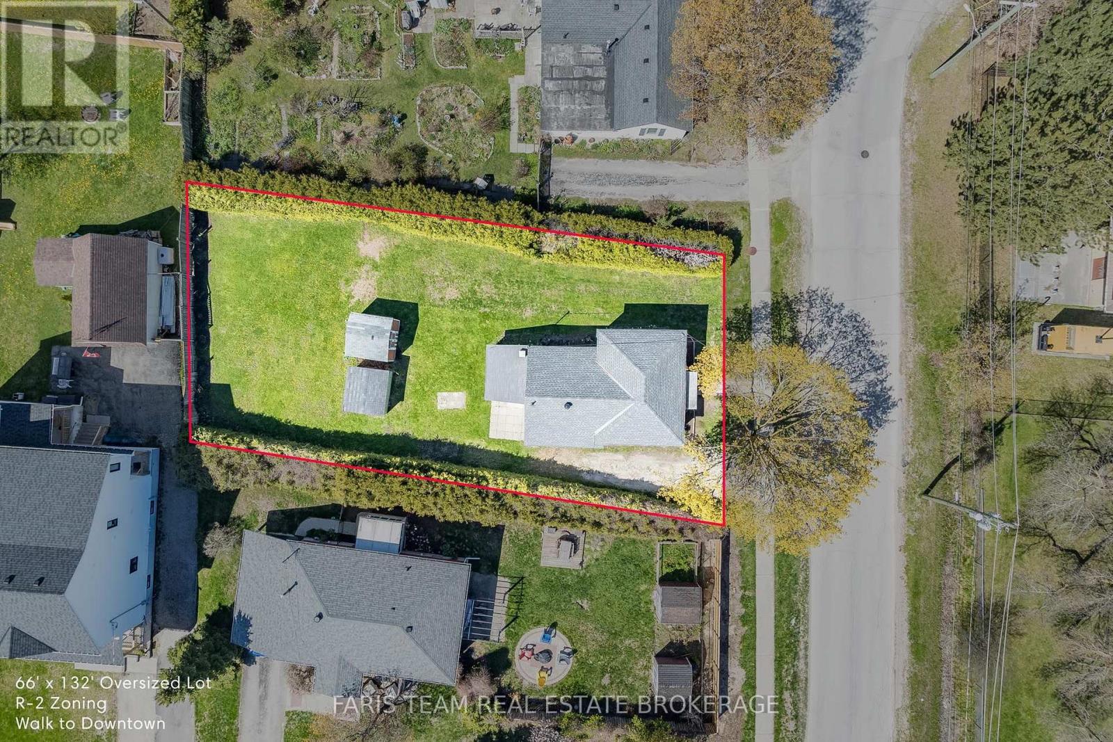 32 LORNE AVENUE, Collingwood, Ontario