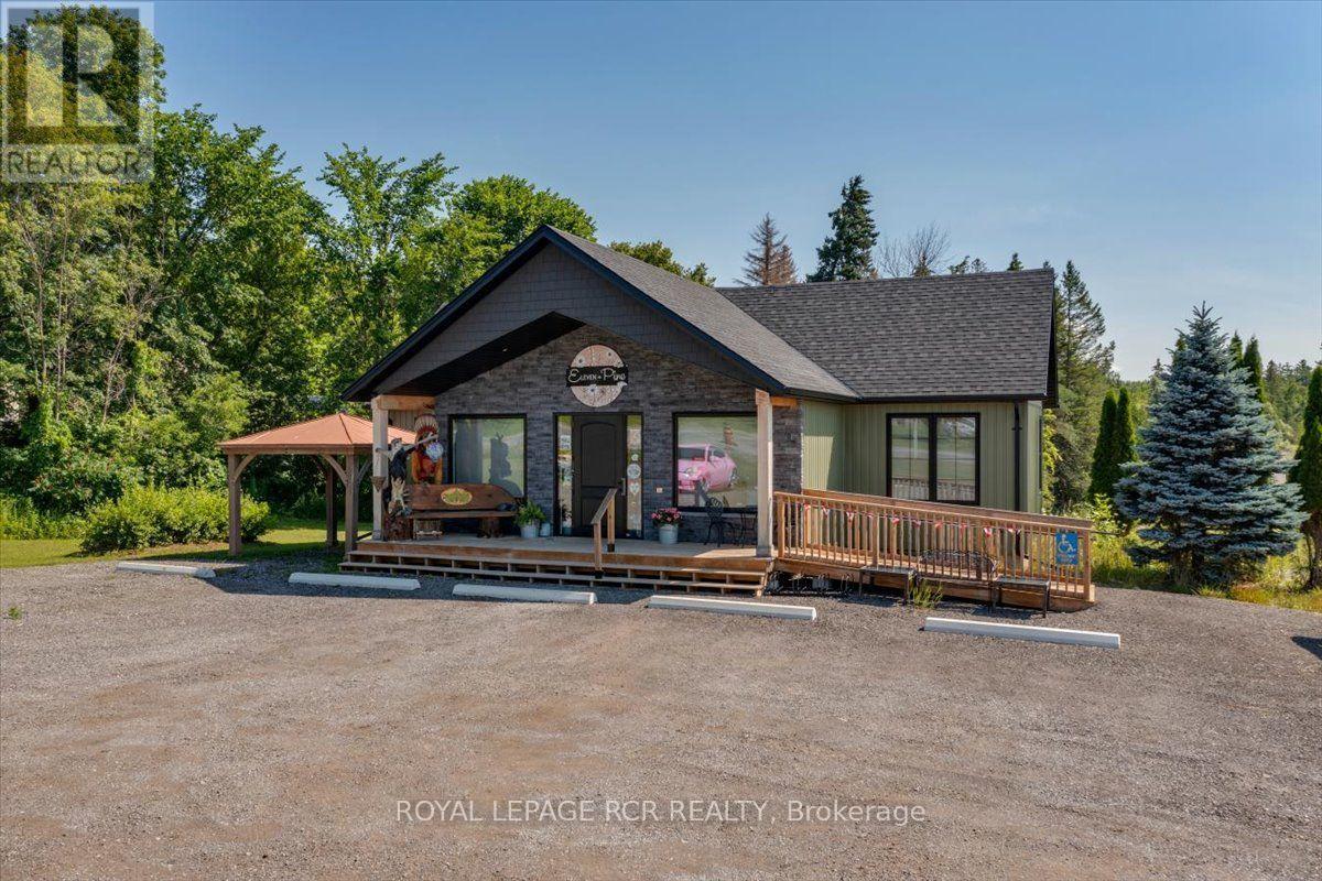 11 PINE POINT COTTAGE ROAD, Kawartha Lakes (Bexley)