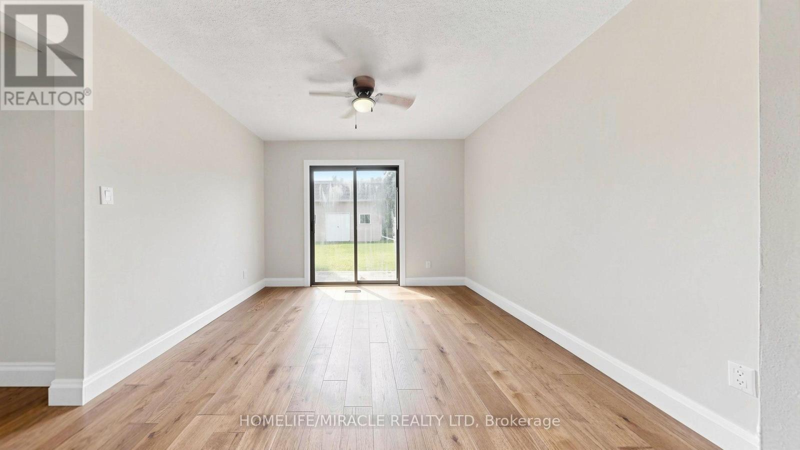 47 Viscount Road, Brantford, Ontario  N3P 1J1 - Photo 11 - X13586242