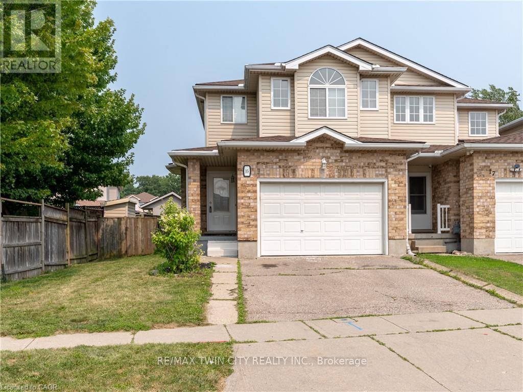 15 Chester Drive, Cambridge, Ontario  N1T 2C4 - Photo 2 - X13588010