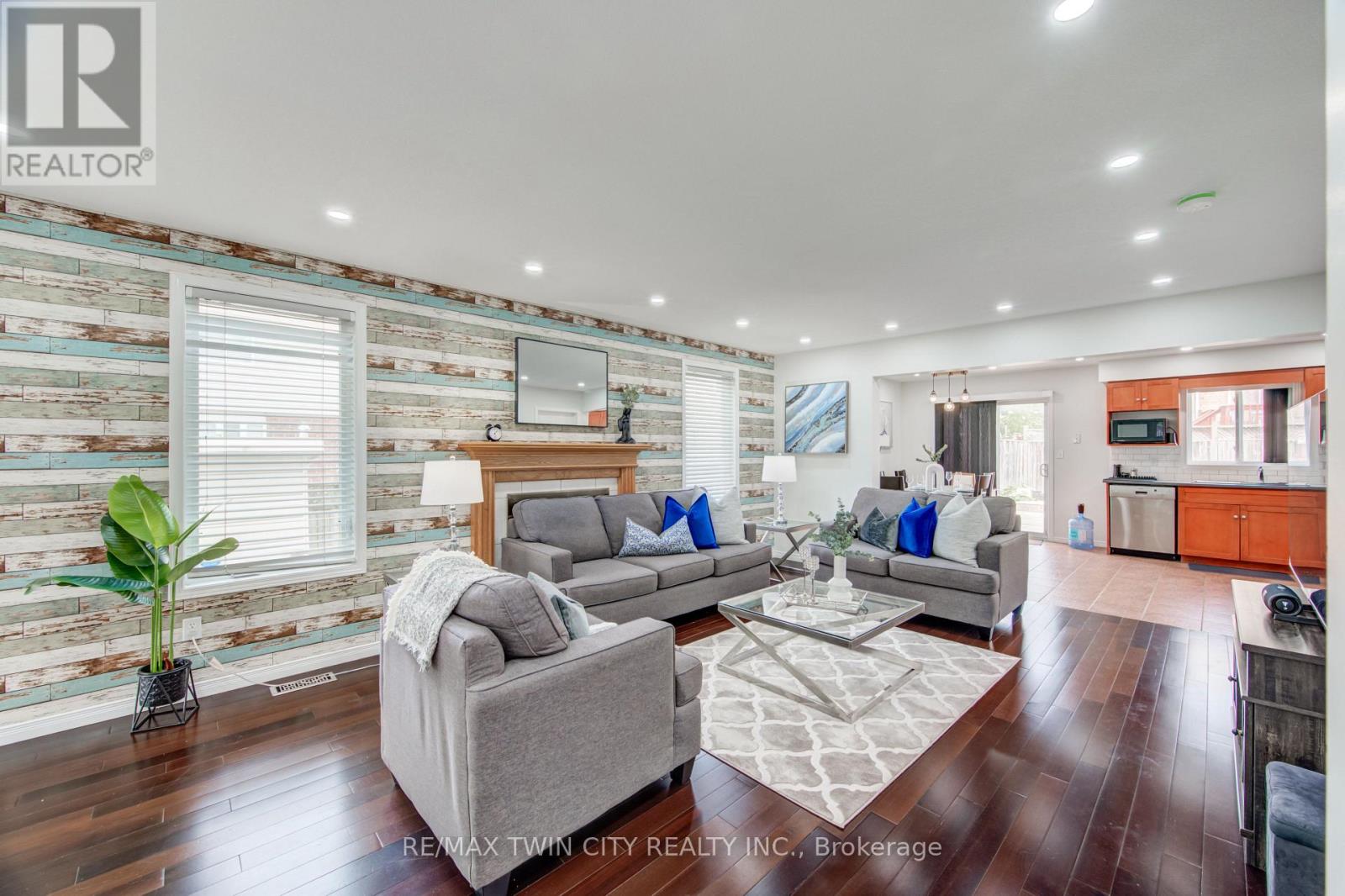 15 Chester Drive, Cambridge, Ontario  N1T 2C4 - Photo 6 - X13588010