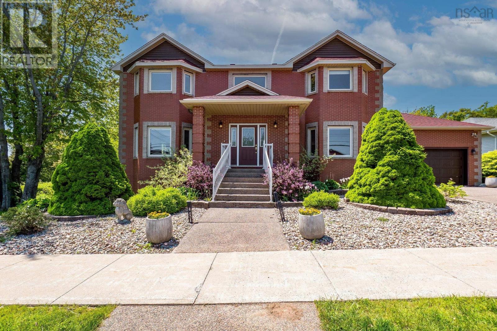31 Lancaster Drive, Dartmouth