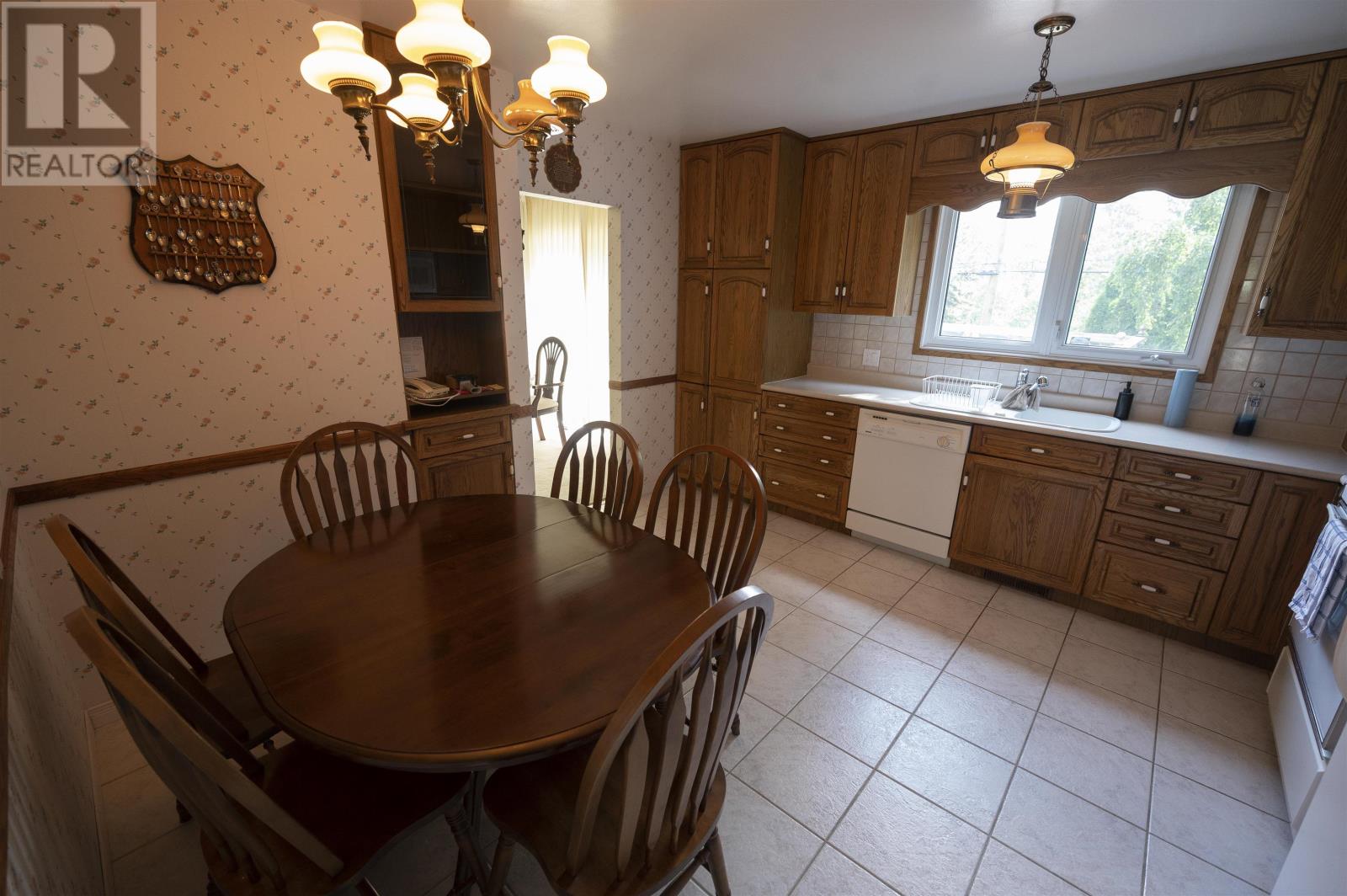 177 Whalen Street, Thunder Bay, Ontario P7A 7H9 - Photo 11 - TB2601947
