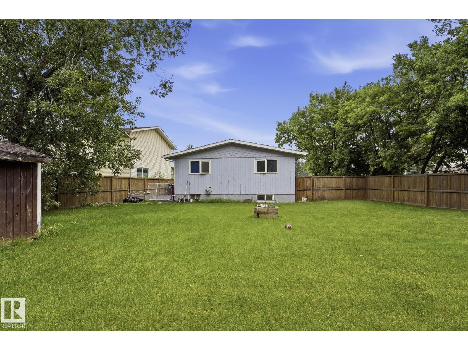 1315 Knottwood Rd E NW, Edmonton, Alberta  T6K 2K5 - Photo 32 - E4499932