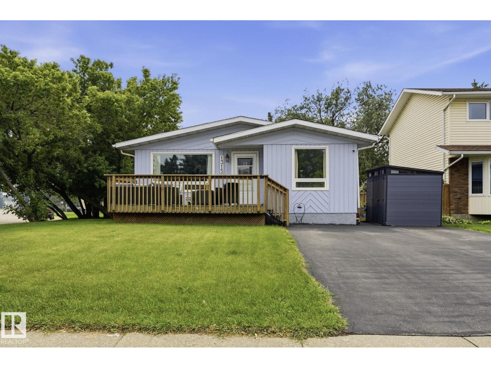 1315 Knottwood RD E NW, Edmonton, Alberta