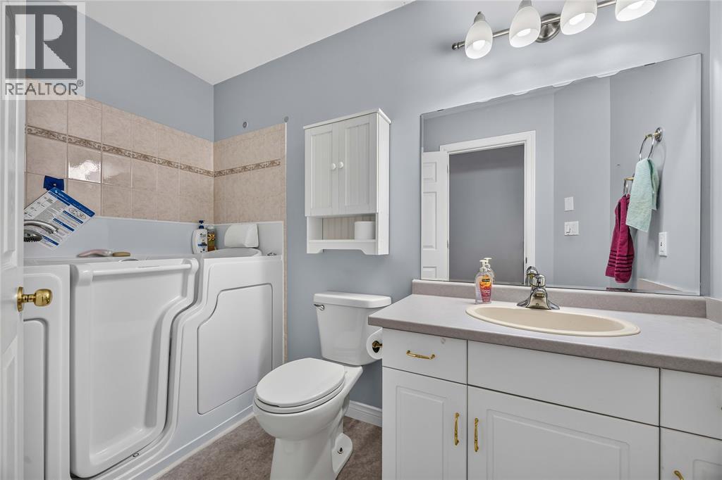 5700 Blackwell Sideroad Unit# 359, Sarnia, Ontario N7W 1B7 - Photo 17 - 26017553