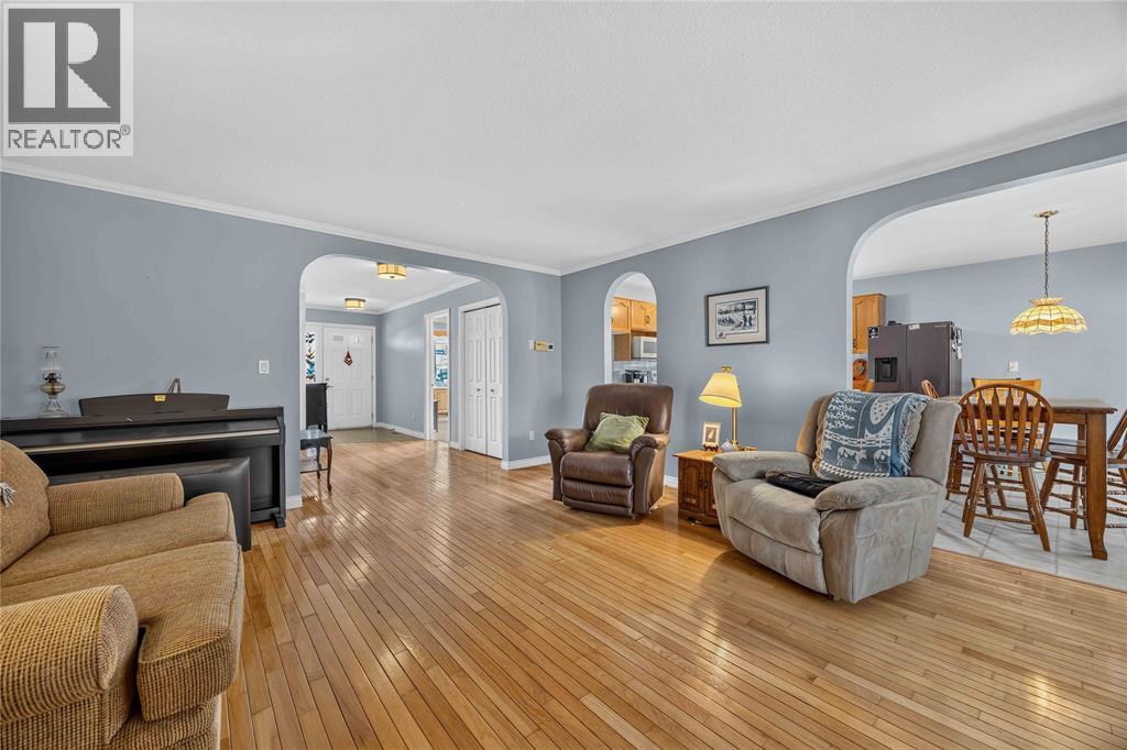 5700 Blackwell Sideroad Unit# 359, Sarnia photo 3