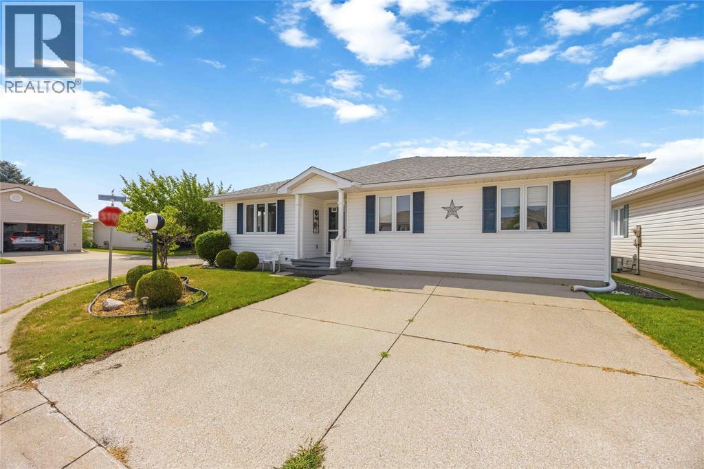 5700 Blackwell Sideroad Unit# 359, Sarnia, Ontario N7W 1B7 - Photo 30 - 26017553