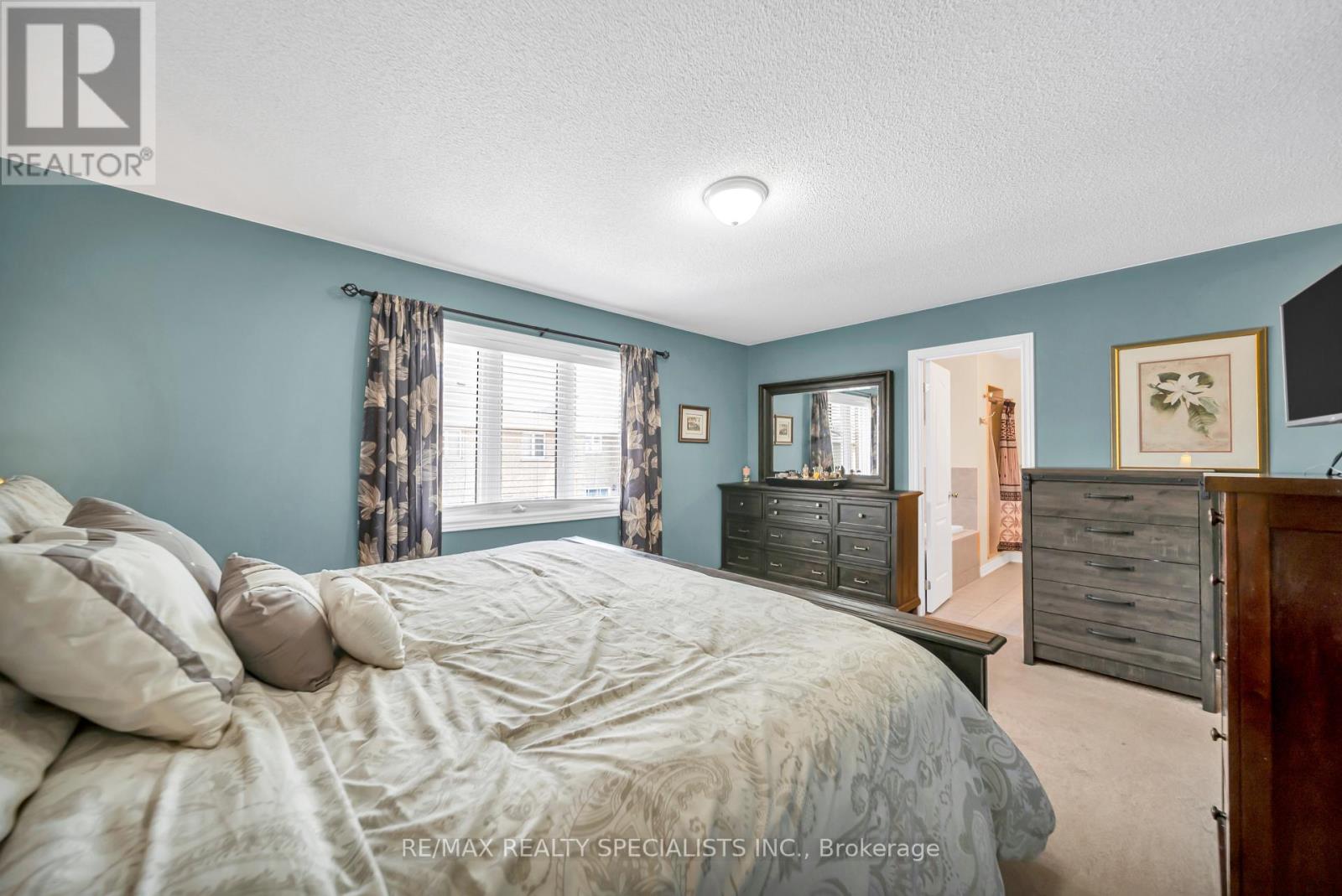 1328 Rolph Terrace, Milton, Ontario  L9T 7C8 - Photo 14 - W13568324