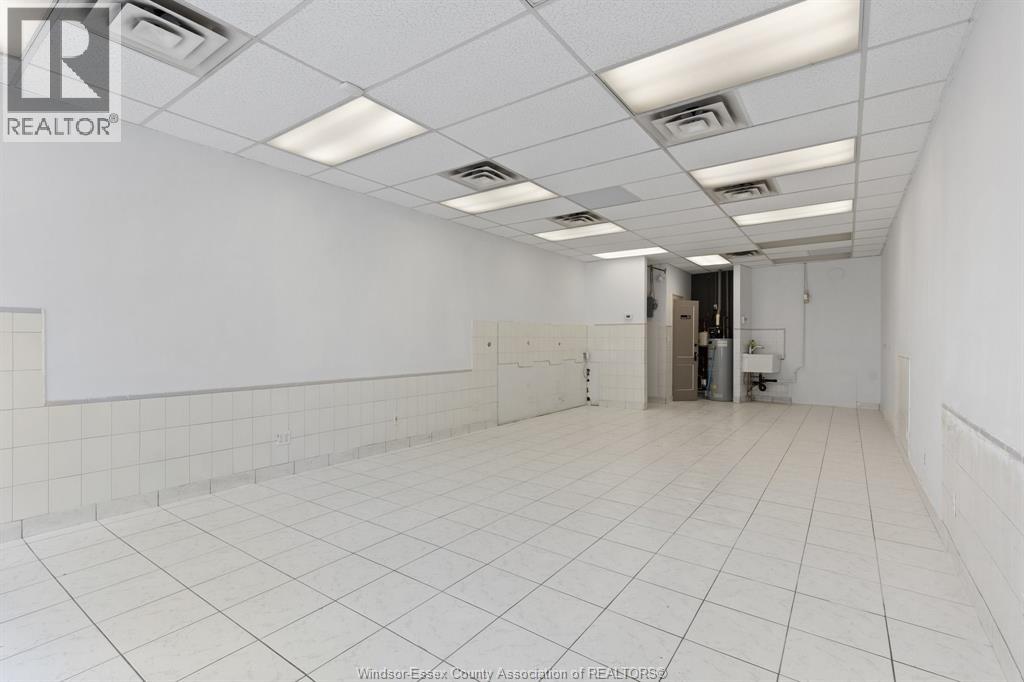 37 Chatham Street East, Windsor, Ontario N9A 2W2 - Photo 5 - 26017572