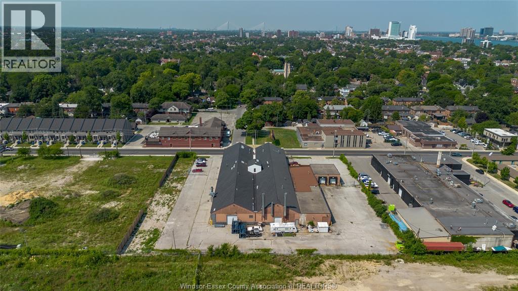 890 Walker Road, Windsor, Ontario N8Y 2N5 - Photo 24 - 26017570