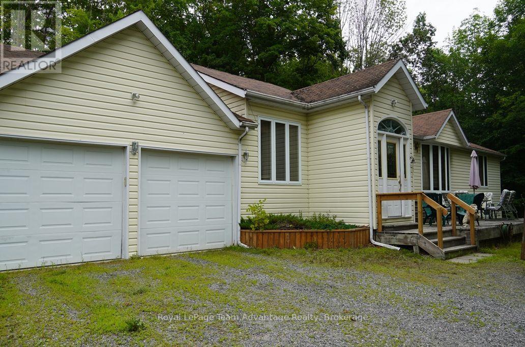 101 & 99 Carling Bay Road E, Carling, Ontario  P0G 1G0 - Photo 2 - X13588268