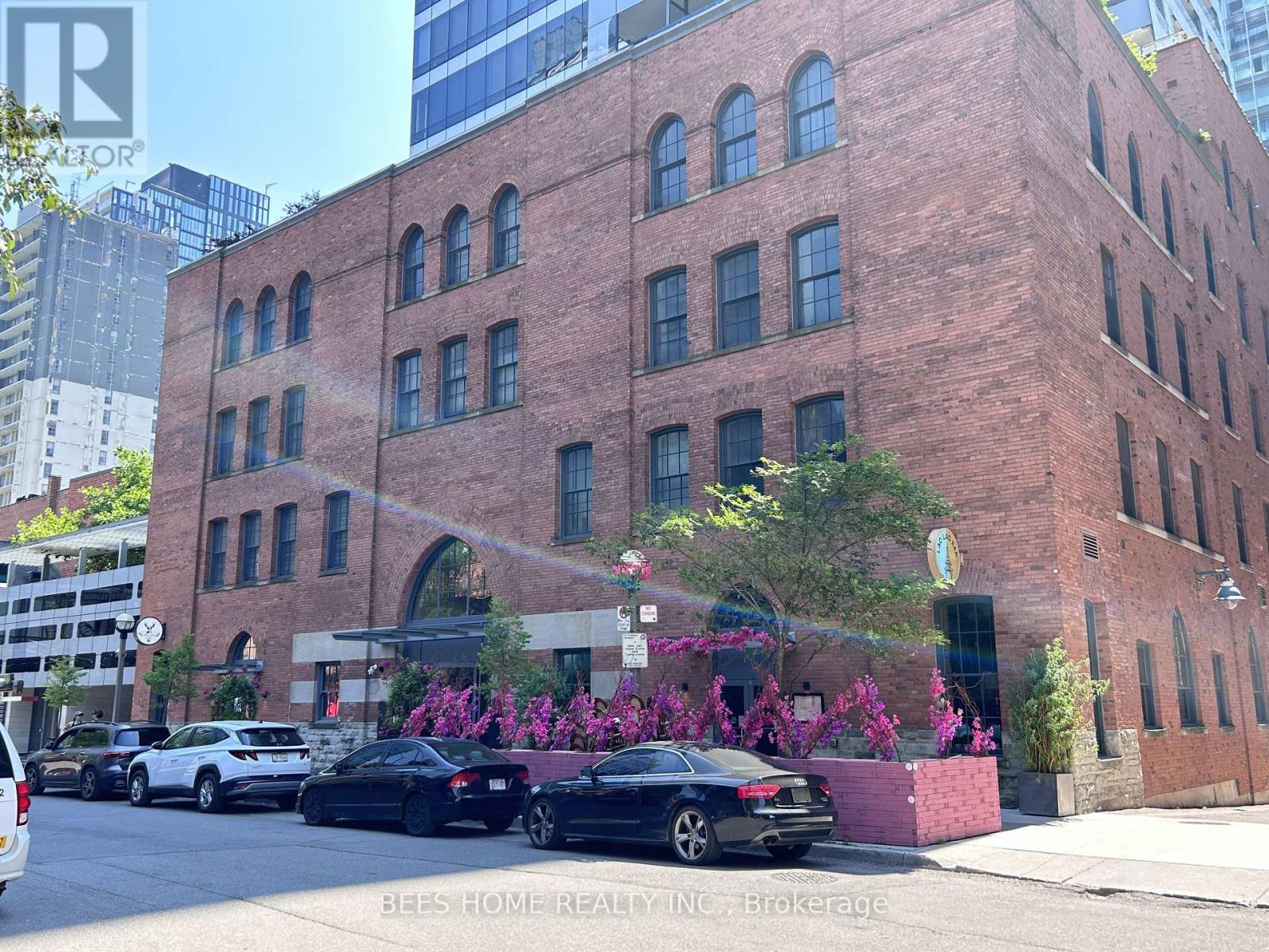 213 - 5 St Joseph Street, Toronto, Ontario  M4Y 0B6 - Photo 3 - C13588352